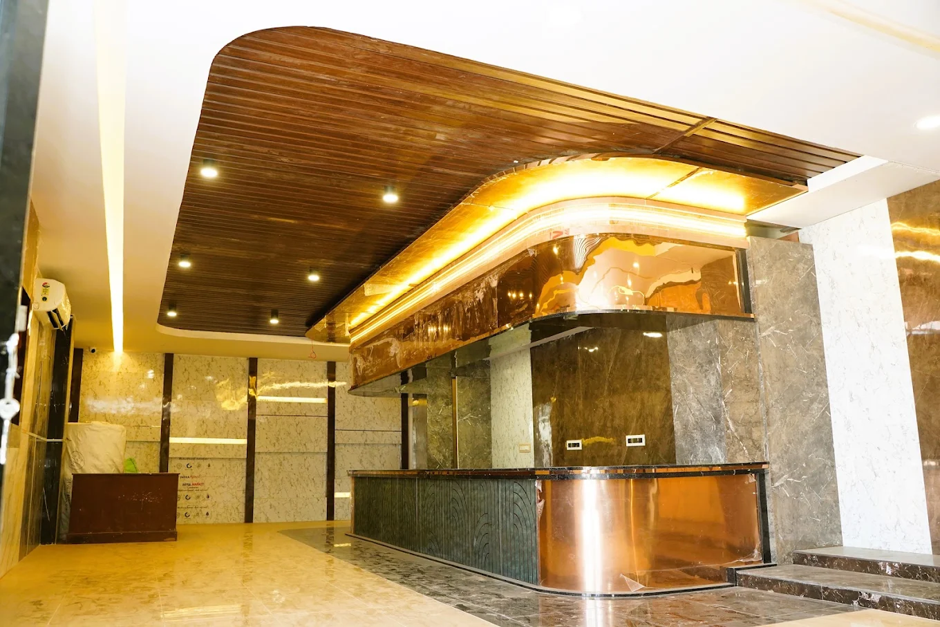 DEVI CINEMAS 4K DOLBY 7.1